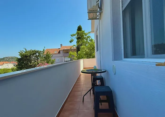 Cozy Studio With Balcony & Free Parking * Murter