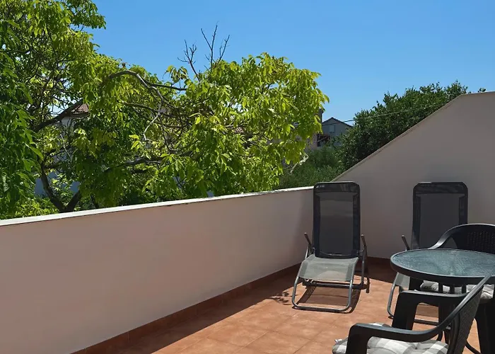 Cozy Studio With Balcony & Free Parking Apartament Murter